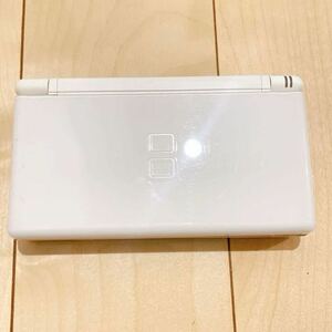 ニンテンドーDS Lite（クリスタルホワイト）