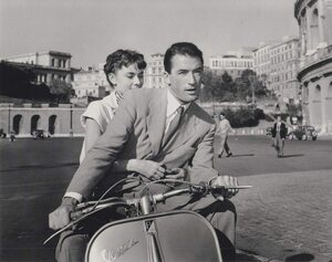 ローマの休日　オードリーヘップバーン　グレゴリーペック Audrey Hepburn、輸入　写真　4474
