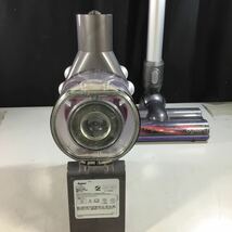 (051461G) dyson DC62 サイクロン式コードレスクリーナー ジャンク品_画像4