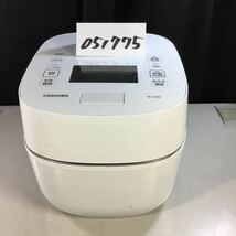 【送料無料】(051775G) TOSHIBA RC-10VST 2022年製　真空圧力IH炊飯ジャー 5.5合炊き 中古品_画像1