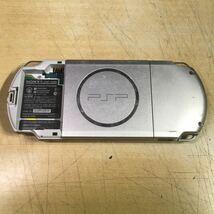 【送料無料】(051706C) SONY PSP3000 本体のみ ジャンク品 _画像3