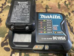 J4987 makita マキタ 10.8V 充電器 1.5Ahバッテリー×1ヶセット DC10SA 動作品