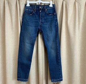 Levi's【５０１】ジーンズ デニム パンツ インディゴブルー 裾フリンジ 裾切りっぱなし ボタンフライ 二重比翼 ジーパン 