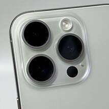 1円~【保証期間あり】Apple iPhone 15 Pro 256GB ホワイトチタニウム MTUD3J/A SIMフリー ACロック解除済み バッテリー100% GK-100001_画像3
