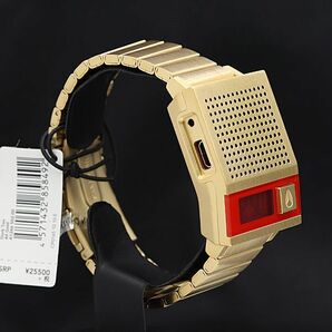 1円 箱付 稼働 良品 ニクソン NERD ALERT QZ 充電式 スクエア デジタル/ゴールド文字盤 充電器付き コマ2付 メンズ腕時計 2000000 NSKの画像2