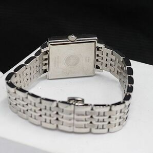 1円 稼働 良品 バーバリー BU2013 ホワイト文字盤 スクエア カットガラス QZ レディース腕時計 NSY 3797000 4NBG2の画像4