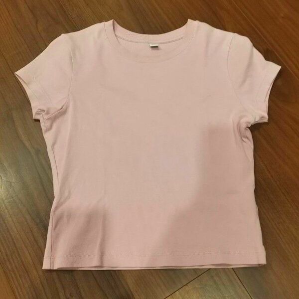 ユニクロ Tシャツ 半袖Tシャツ　ピンク　Mサイズ