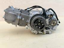 新品　110CCマニュアルクラッチエンジン カブ モンキー ゴリラ DAX シャリー ATV 修理交換　12V キャブレター付属品　キック式_画像2