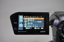 動作品 サンヨー SANYO Xacti DMX-HD1010型 ザクティ デジタルビデオカメラ 管GG3037_画像9