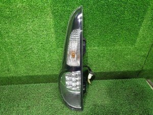 モコ DBA-MG33S 左テールランプ 26559-4A00E ＬＥＤ KOITO 220-59301 [ZNo:03001830]