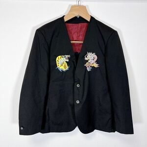 極美品 UNITED TOKYO ユナイテッドトウキョウ 横須賀 刺繍 スカジャケット ノーカラージャケット テーラードジャケット 黒 