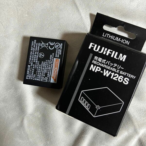 FUJIFILM NP-W126S 充電式バッテリー ほぼ新品