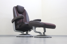 ◆美品◆IDC大塚家具◆RECARO×ROLF BENZ レカロ×ロルフベンツ リクライナー リクライニングチェア オットマン ソファ 本革 ドイツ製 60万_画像4