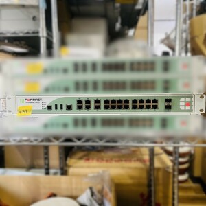 ＋51【通電OK】Fortinet FortiGate 100D FG-100D ファイアウォール FW ギガビットイーサネット FortiOS セキュリティ フォーティゲート