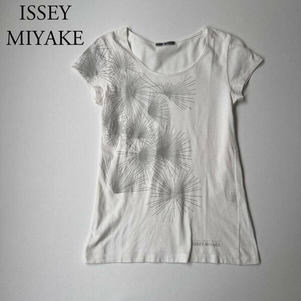 ISSEY MIYAKE イッセイミヤケ Tシャツ　トップス 半袖　カットソー　ラメ　プリント レディース