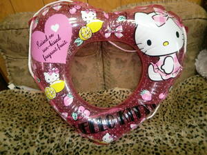u0520-15 used swim ring Sanrio Hello Kitty Heart type swim ring 70cm air vinyl empty bi
