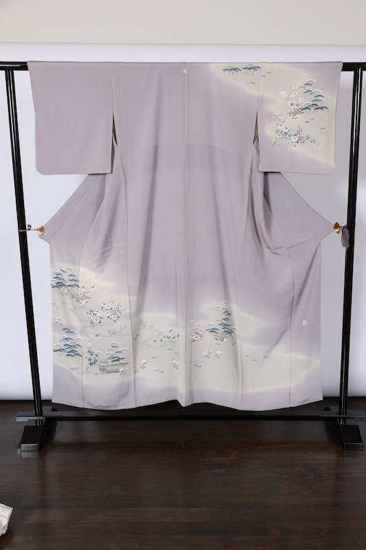 訪問着 四代目上野眞 グレー 藍 黄 紫 茶 茶屋辻 一つ紋 丸に違い鷹の羽 A491