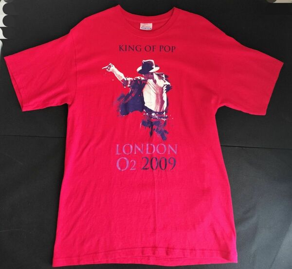 KING OF POP マイケル・ジャクソン 半袖Tシャツ 赤 ユニセックス 推定M〜Lサイズ ロンドン 2009