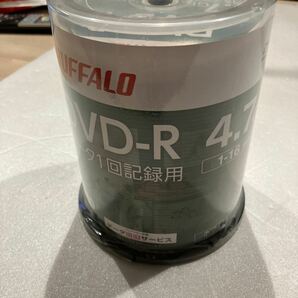 新品未開封『バッファロー DVD-R 1回録画用 4.7GB 100枚 スピンドル CPRM 片面 1-16倍速 ホワイト』の画像2