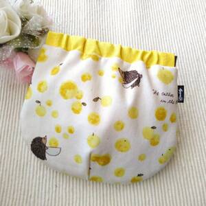  spring pouch * hedgehog * yellow 