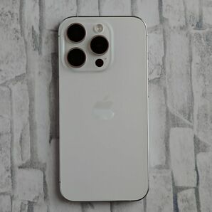 iPhone15 Pro 128GB アメリカ版 白