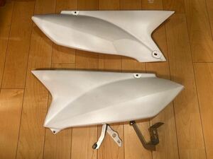 WR250R/WR250X DG15J ZERO-G サイドカバー 左右SET