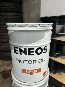 ENEOSe Neos motor oil 5w-30 new goods unused ②