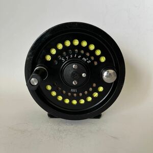 Vintage Scientific Anglers System 2 Model 1011 Fly Fishing Reel