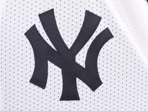 USA製 MLB オフィシャル Majestic ヤンキース ベースボール シャツ メンズ XXL ユニフォーム ゲームシャツ メジャーリーグ 半袖シャツ 野球_画像4