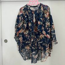 新品'ZARA WOMAN/ザラ'ウーマン'半袖'花柄チュニック'シースルー'ケープ'レイヤード風'レディース'Sサイズ'トップス'夏'ブラウス'シャツ_画像6