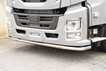 新型ギガ　ファイブスター　低床　いすゞトラック　ステンレス　バンパーガード　国産商品　新品　パイプ　プロテクター_画像4