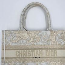◆付属品/極美品◆ ディオール ブックトート ミディアム レディース Christian Dior Book Tote オブリーク ロゴ ゴールド 刺繍バッグ_画像4