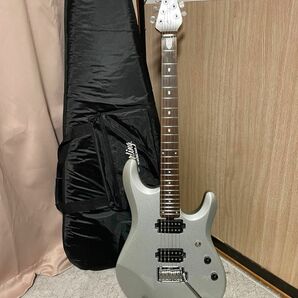 Sterling by MUSICMAN ジョン・ペトルーシ・シグネチャーモデル　JP60