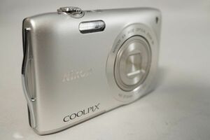 ■美品・動作確認済み■ ニコン Nikon COOLPIX S3300 シルバー　#G0020