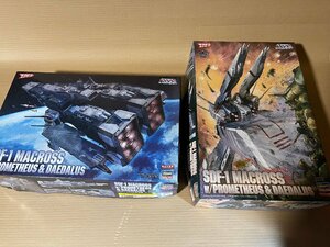  not yet constructed box damage have Hasegawa Super Dimension Fortress Macross SDF-1 2 point set 