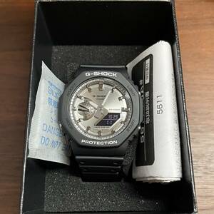 美品 国内正規品 カシオ CASIO G-SHOCK カーボンコアガード GA-2100SB-1AJF シルバーフェイス ブラックボディ ワールドタイム