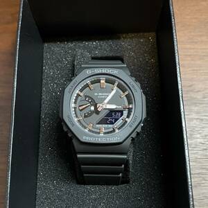 美品 国内正規品 CASIO G-SHOCK GMA-S2100-1AJF アナデジ ミッドサイズモデル カーボンコア ブラック