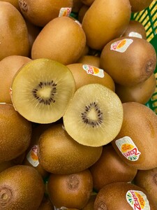  kiwi fruit fruit 60 sphere 