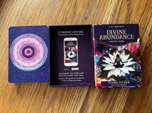 英語版　DIVINE ABUNDANCE oracle cards_画像3