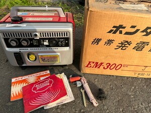 0 HONDA generator EM300 50/60Hz single phase 100V rating output 250-300VA junk treatment goods outdoor night fishing etc.! secondhand goods ③