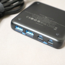 【美品】Anker PowerPort Atom III 63W Slim GaN PD対応充電器 4ポート【動作確認済】_画像4