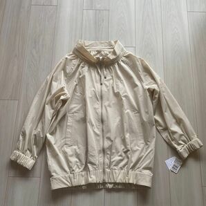 新品■RADIATE☆軽量ギャザーZIPストレッチブルゾン