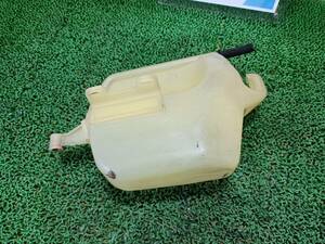  Mercedes Benz 300CE-24 E-124051 1989 year radiator water tank shipping size [M] NSP79485