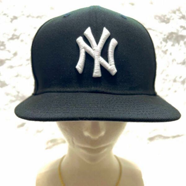 NEWERA ニューエラ　黒　New York Yankees CAP 帽子