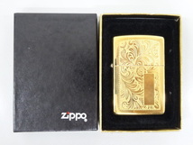 新品 未使用品 1995年製 ZIPPO ジッポ SOLID BRASS ソリッドブラス アラベスク 唐草 ゴールド 金 オイル ライター USA_画像1