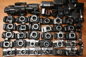 A カメラなど多数　Canon、ニコン、ミノルタ、PENTAX、コニカなど　ジャンク品 