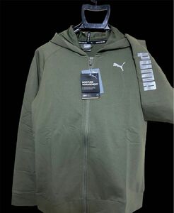 新品、未使用レディースPUMAフルジップパーカー　LL