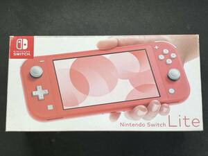 Nintendo Switch Lite 任天堂 ニンテンドー スイッチ ライト 本体 Coral コーラル ピンク色 アダプター 箱付 ゲーム機 通電〇 初期化