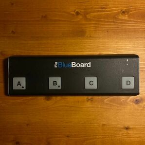 IK Multimedia iRig Blueboard wireless floor controller フットコントローラー