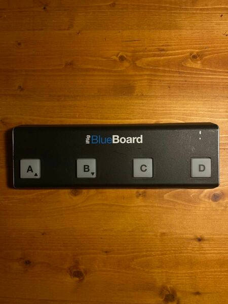 IK Multimedia iRig Blueboard wireless floor controller フットコントローラー